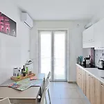 Le Lion - Lys Family Apartmán