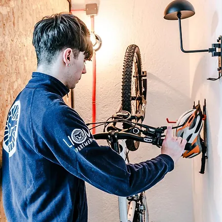 Le Lion - Lys Family شقة