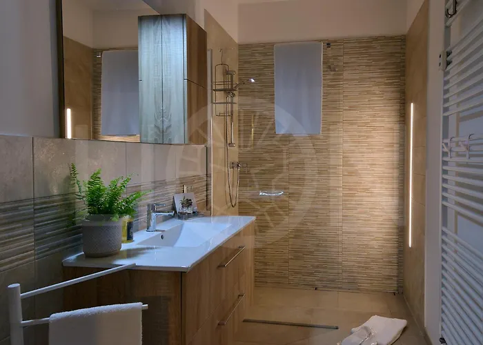 Le Lion - Lys Family * Aosta